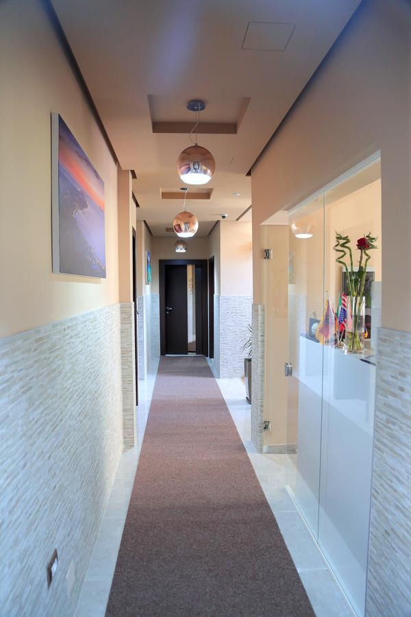 Nomelia Residence B&B Wlora Zewnętrze zdjęcie