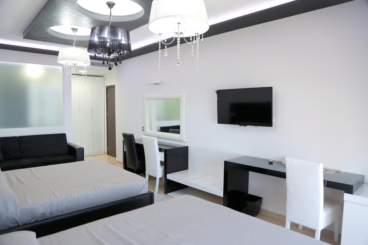 Nomelia Residence B&B Wlora Zewnętrze zdjęcie