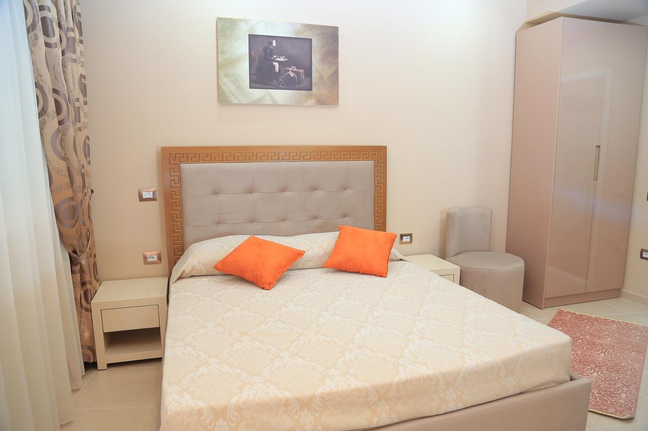 Nomelia Residence B&B Wlora Zewnętrze zdjęcie